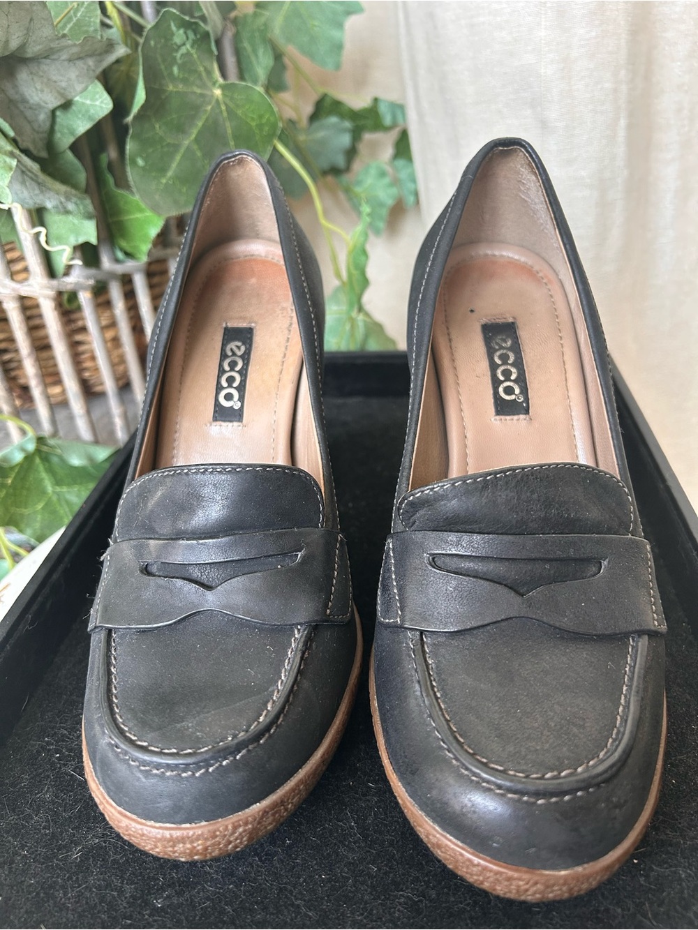 Ecco Black Leather Penny Loafers with Brown Sole